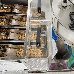 Automatic 200g 300g 500g Vertical Form Fill And Seal Powder Filling Machine Whey