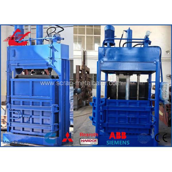 Heavy Duty 63 Ton Vertical Clothes Baler Machine , Stable Running Cardboard