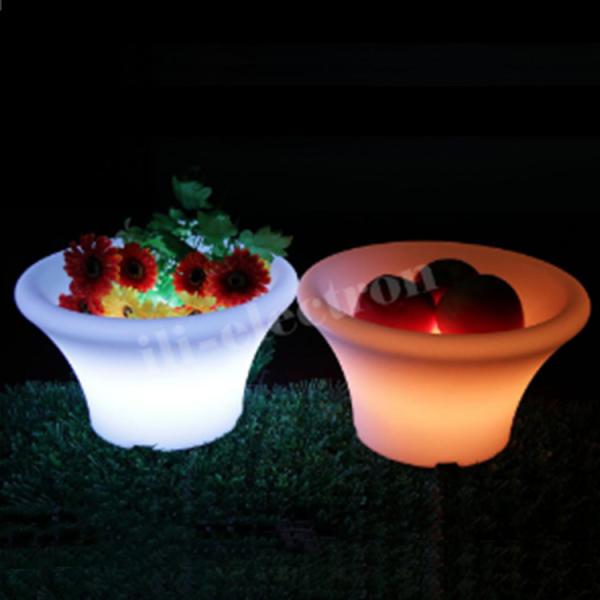 PE Plastic 16 Colors Changing Christmas Decor LED Light Flower Pot Remote Control Multifunctional
