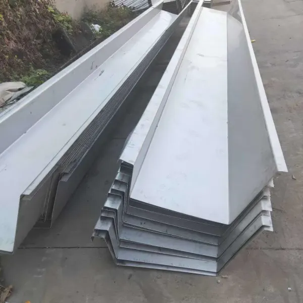 304 Stainless Steel Gutter Customized Size Rainfall Gutter Corrosion Resistant for Metal Building
