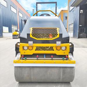 Factory Supply Ride on 3000kg Vibratory Compactor Mini Road Roller Asphalt
