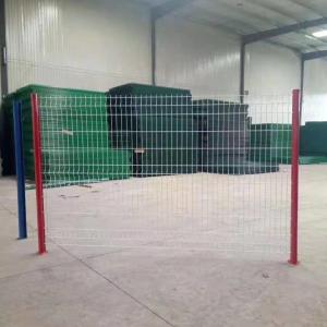 Easily Assembled 3D Wire Mesh Fence 200*50mm Welded Wire Farm Fence