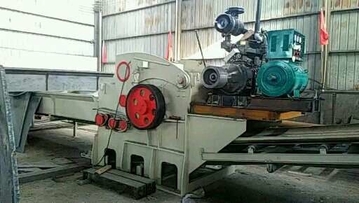horizontal wood pallet shredder HYHM1300 capacity 10 to 15 ton per hour