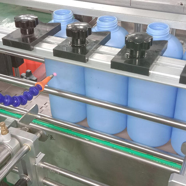 Automatic Servo Motor 2 Nozzle Liquid Filling Machine