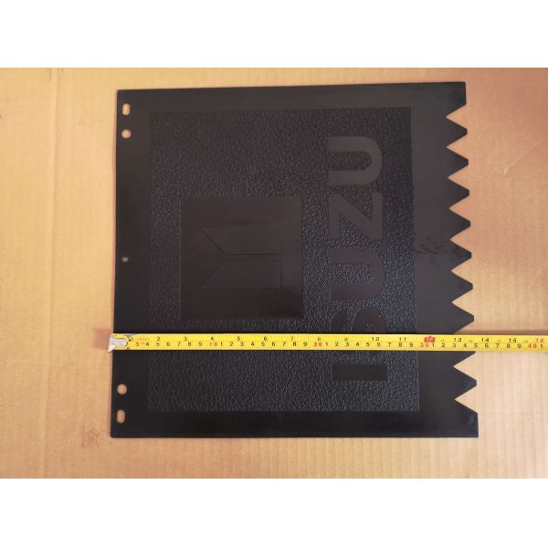 Light Truck Isuzu NKR Mud Guard 8970361072 Rubber Flap Zigzag Bottom Low Price For Sell Size 340*340mm