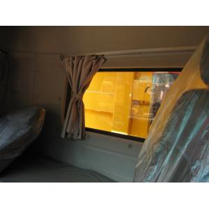 Dongfeng 4x4 Fuel Tanker Truck with 5 Forward Shift Number and Manual Transmissi