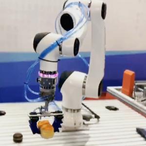 Universal Robot Collaborative Cobot Of Elfin E03 With 3kg Payload 590mm Reach