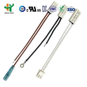 KSD9700 Auto Reset Thermal Fuse with 30°C~155°C Range 10000 Cycles and 15*7.5*3