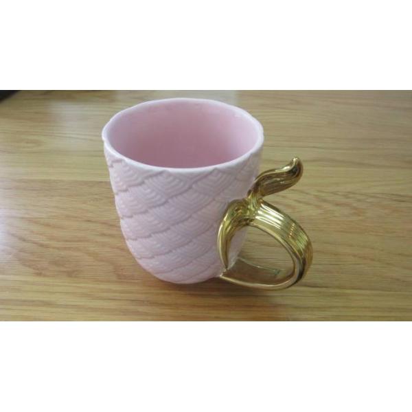 Large capacity ceramic embossed coffee and tea mug print 3d yoga lady Chinese style vintage mug