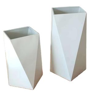 Small white irregular flower pots geometric modern planter