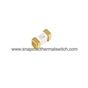 Automotive Application SMD Fuse Durable Surface Mount Fuse ROHS Complaint