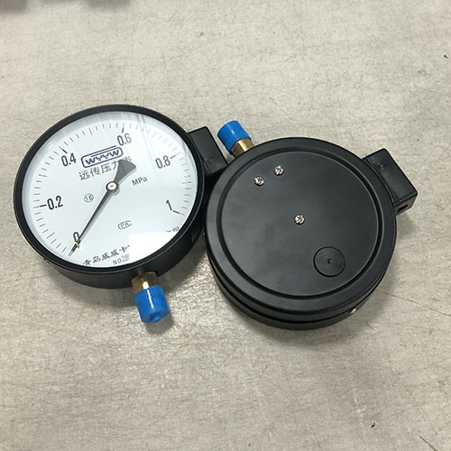 Pressure Transmitter with Local Indicator and 1.5" to 6" Dial Sizes for Industrial Applications