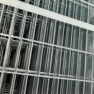 Utility model processing technology Silver steel grating with hot dip galvanized surface