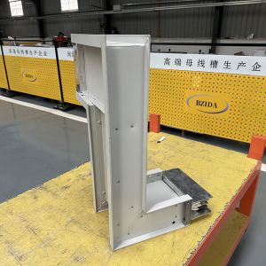 China Compact Lighting Bus Duct System Insulated Busbar -40℃~+80℃ Working Temperature on sale