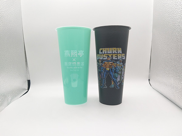 Quality BPA Free Plastic Milk Tea Drinking Cups Iml In Mould Labeling 700ml for sale