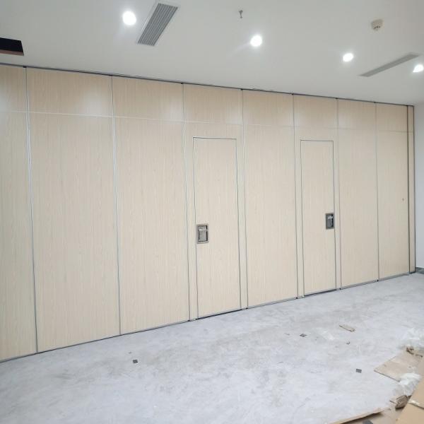 Hotel Soundproof Folding Movable Partition Walls Ballroom Sliding Foldable Wall
