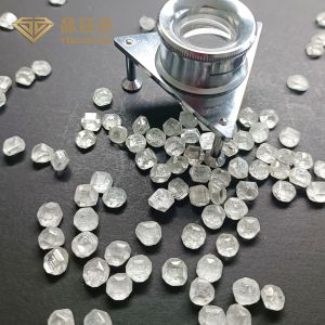 Uncut HPHT Lab Grown Diamonds DEF Color VVS VS SI Clarity For Jewelry