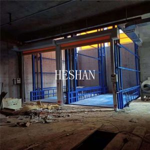 Loading 2T Cargo Lift Elevator Hydraulic Vertical Goods Lift Platform