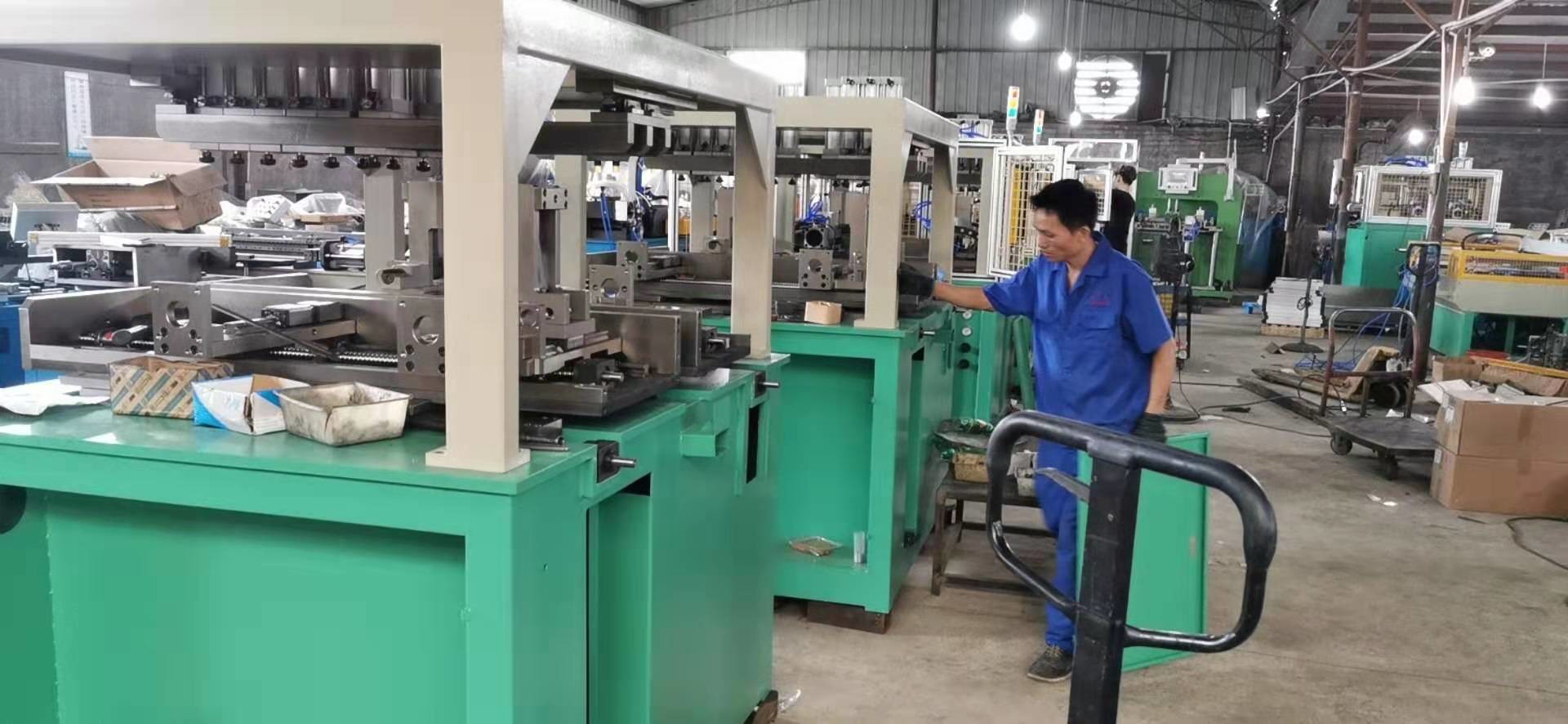 Four Sides 0.8Mpa Plastic Radiator Tank Crimping Tool Semi Automatic