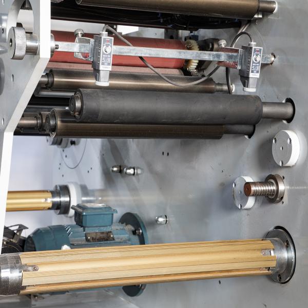 Automatic Rolling Die Cutter 3.3kw with 0.1mm Position accuracy