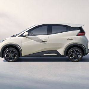 BYD Seagull Car Pure EV Electric Sedan with 405km Range and Advanced LED