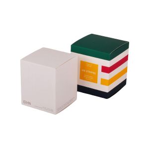 Custom Logo Cardboard Candle Packaging Box Rectangle 15x15x5cm Size