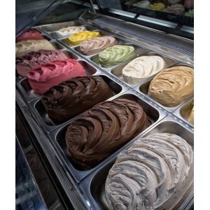 Auto Defrost Ice Cream Showcase Freezer , 1568mm Length Fan Forced Ventilation