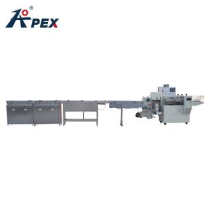 China Automatic Lining Up Pulling Distance Salt Sachet Chips Snacks Ice Popsicle Automatic Counter Packing Machine on sale China Automatic Lining Up Pulling Distance Salt Sachet Chips Snacks Ice Popsicle Automatic Counter Packing Machine on sale