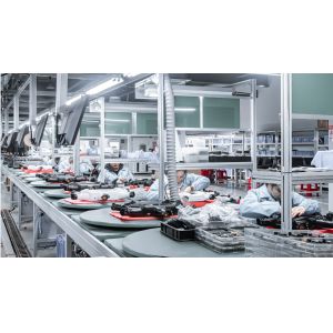 Lightweight Mini UAV with 1025g Takeoff Weight Max Flight Time 47 min 372mm