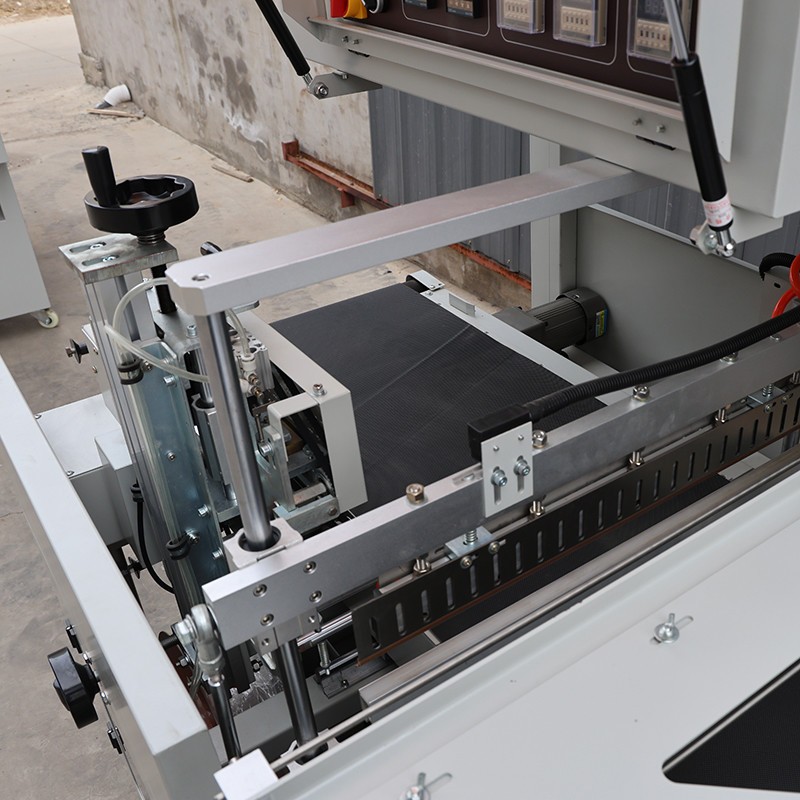 PLC Control Pneumatic Multi Function Packaging Machine With Attachable Device