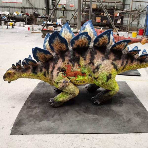 New Realistic Animatronic Remote Control Walking Robot Dinosaur Stegosaurus