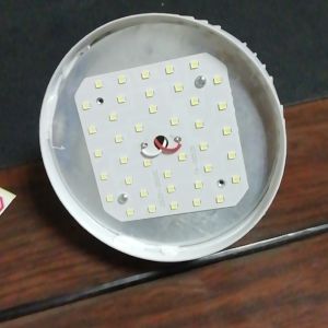 220V A60 E14 E27 LED Bulb Lights In SKD 30000 Hours Lifespan