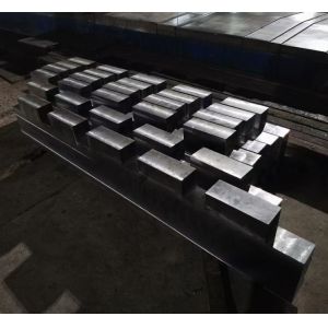 High Chrome PF 1010 PF 1315 Impact Crusher Blow Bars Mining Machine Spare Parts