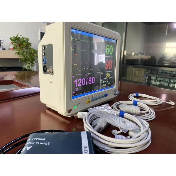 Lightweight Hospital Patient Vital Signs Monitors With ECG SPO2 NIBP Temp