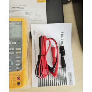 Fluke 726 Precision Multifunction Process Calibrator/ Good Function Calibrates