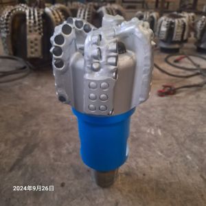 Diamond PDC Bit 6" PDC Drilling Tool Of Rock Drilling Equipment