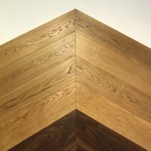 Distressed Fishbone Style Three Layers Engineered Wood Parquetry Flooring for