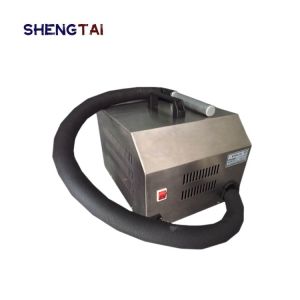 ZL-1 The input type (portable) refrigerator is made of all stainless steel,