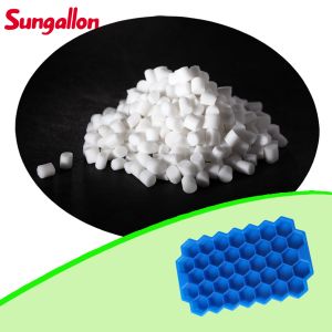 China Granules TPE Thermoplastic Elastomer TPR Plastic Material for Soft Food Grade Reusable Ice Trays on sale