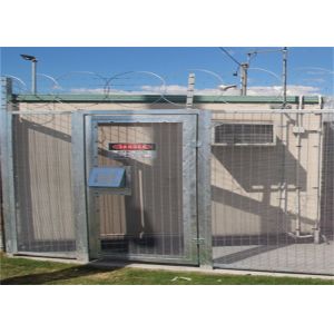 Square Hole Shape Hot Dipped Galvanized Welded Fence Panels For Protect Use