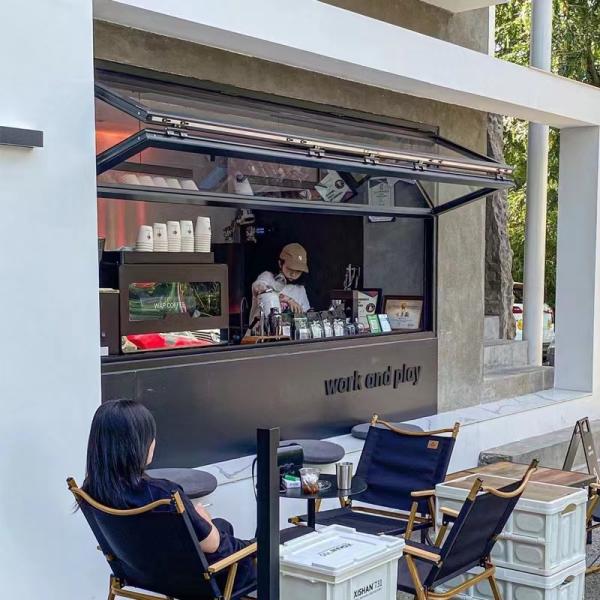 Quiet-Operation Folding Window Configuration with Thermal Efficiency for