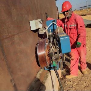 High Reliability Trajectory Control Automatic Fillet Welding Machine Wide