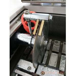 Low Speed Precision Metallurgical Cutting Machine Manual Operation for Specimen