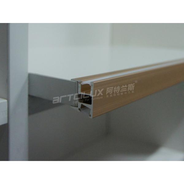 Modern Furniture LED Shelf Light Kit with Recessed Style Clip Mounting A2600