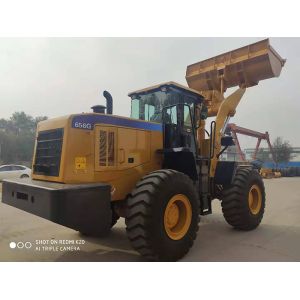 Big 162KW Flexible Wheel Loader Machine 2.7-4.5m3 Bucket Capacity