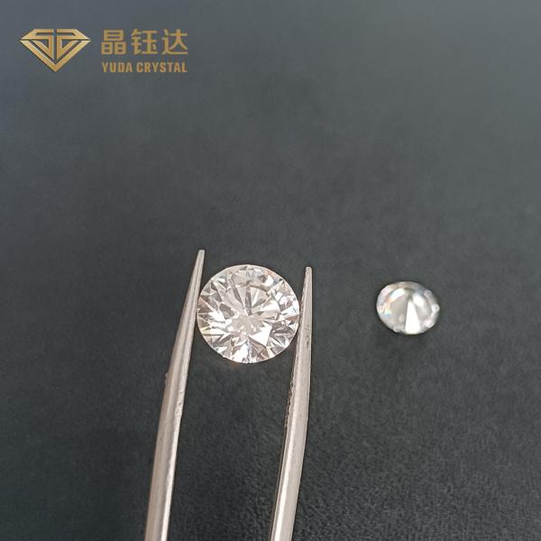 Excellent Cut Certified Lab Grown Diamonds with VVS2 Clarity and Carbon
