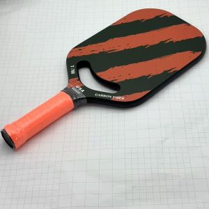 Distinctive Pattern Pickleball Paddles: T - 700 Carbon, USA - Inspired