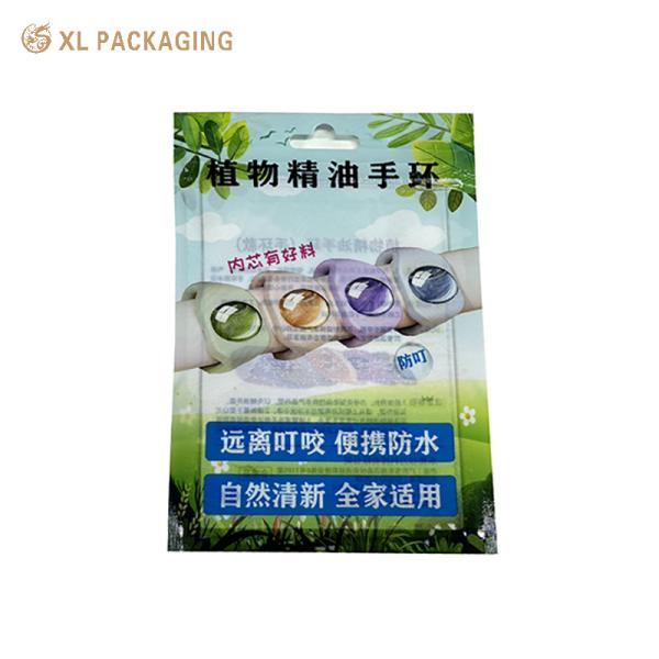 Quality XL Packaging Custom Paper Sticker Label Custom Printing Resealable Smell Proof Stand Up Pouch Packaging Mylar Bag With Zipper for sale