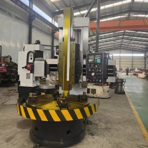 High Efficient 380V 50Hz Voltage Turning Machine With 1000Mm Max. Machining