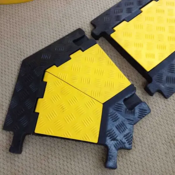 2025 Road Safety Speed Bump 2 3 4 5 Channel Cable Protector Ramp